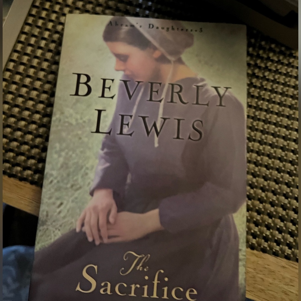 Beverly Lewis 'The Sacrifice' Book